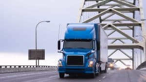 Tips for Semi Truck Driving During High Winds